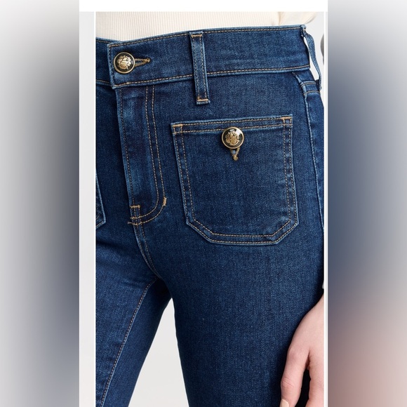 Veronica Beard Jean
Carson High Rise Ankle Flare Jeans - Picture 5 of 13